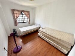Blk 202A Compassvale South Gate (Sengkang), HDB Executive #450321151